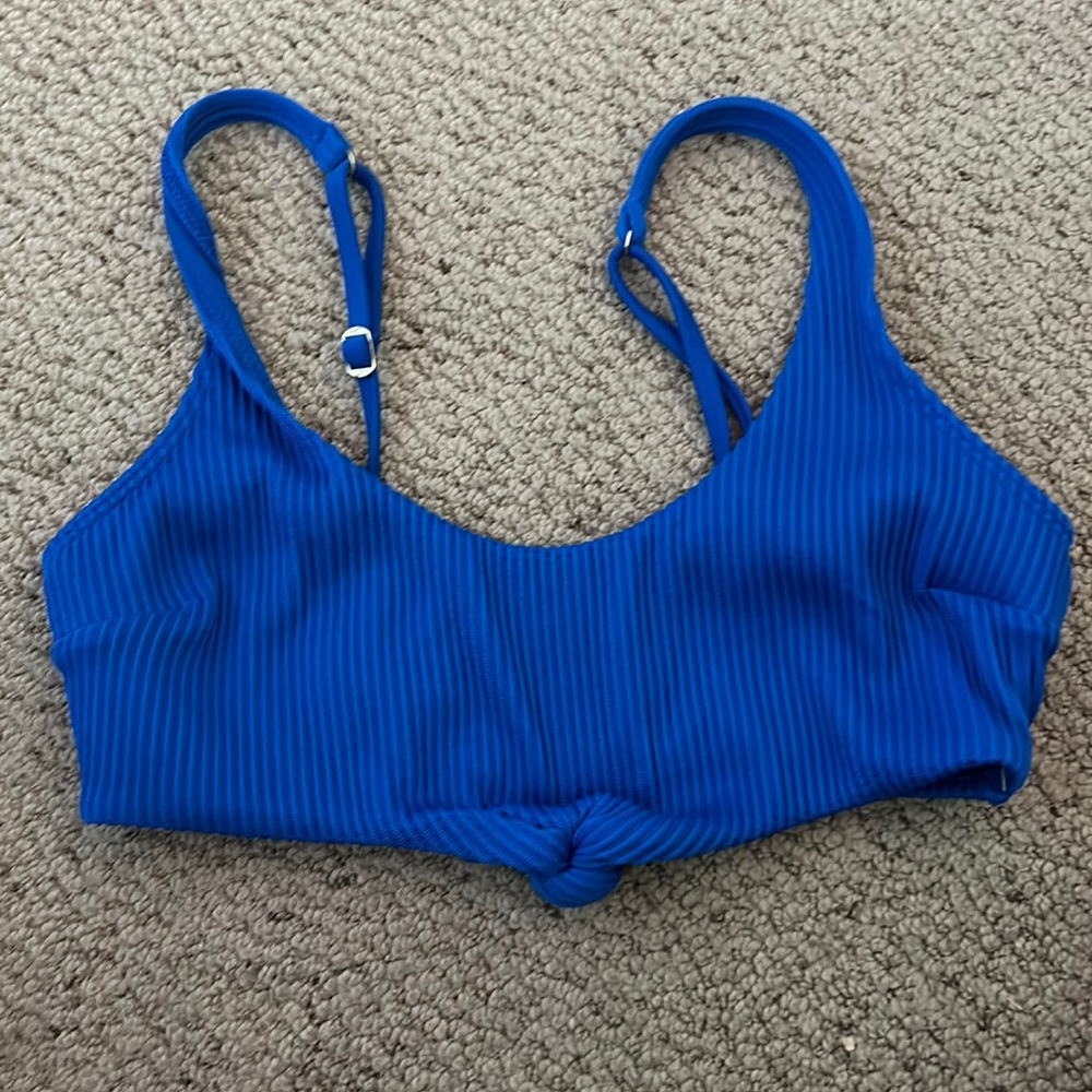 Hollister bikini top